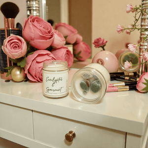 Eucalyptus and spearmint candle | Candle | Natural Skincare by Thestoushlife